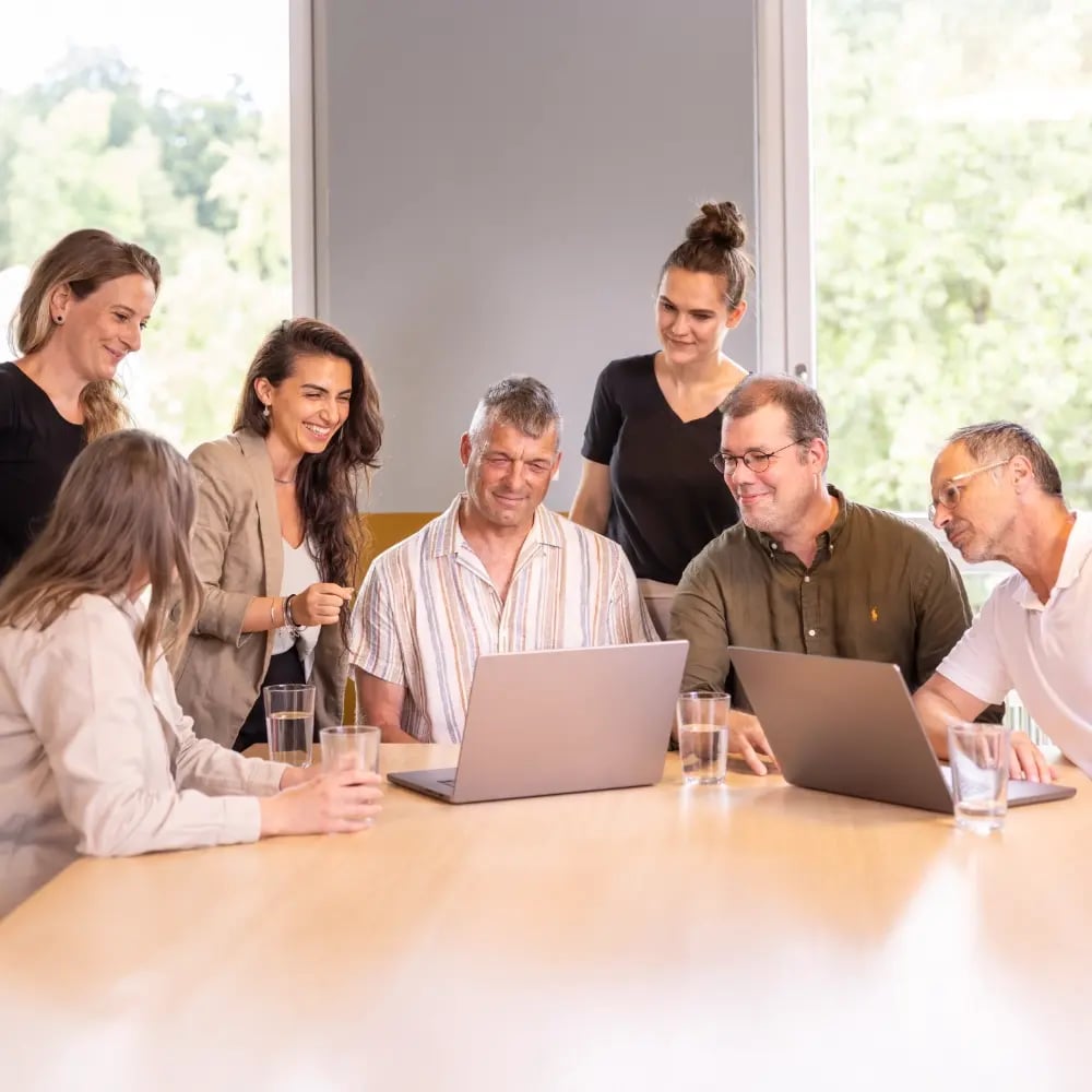 POLYPOINT-Jobs-und Karriere-Gemeinsam-etwas-bewegen